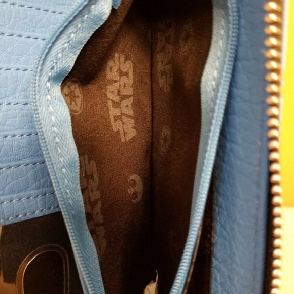 Loungefly Disney Star Wars Action Figure Wallet - Picture 11 of 12